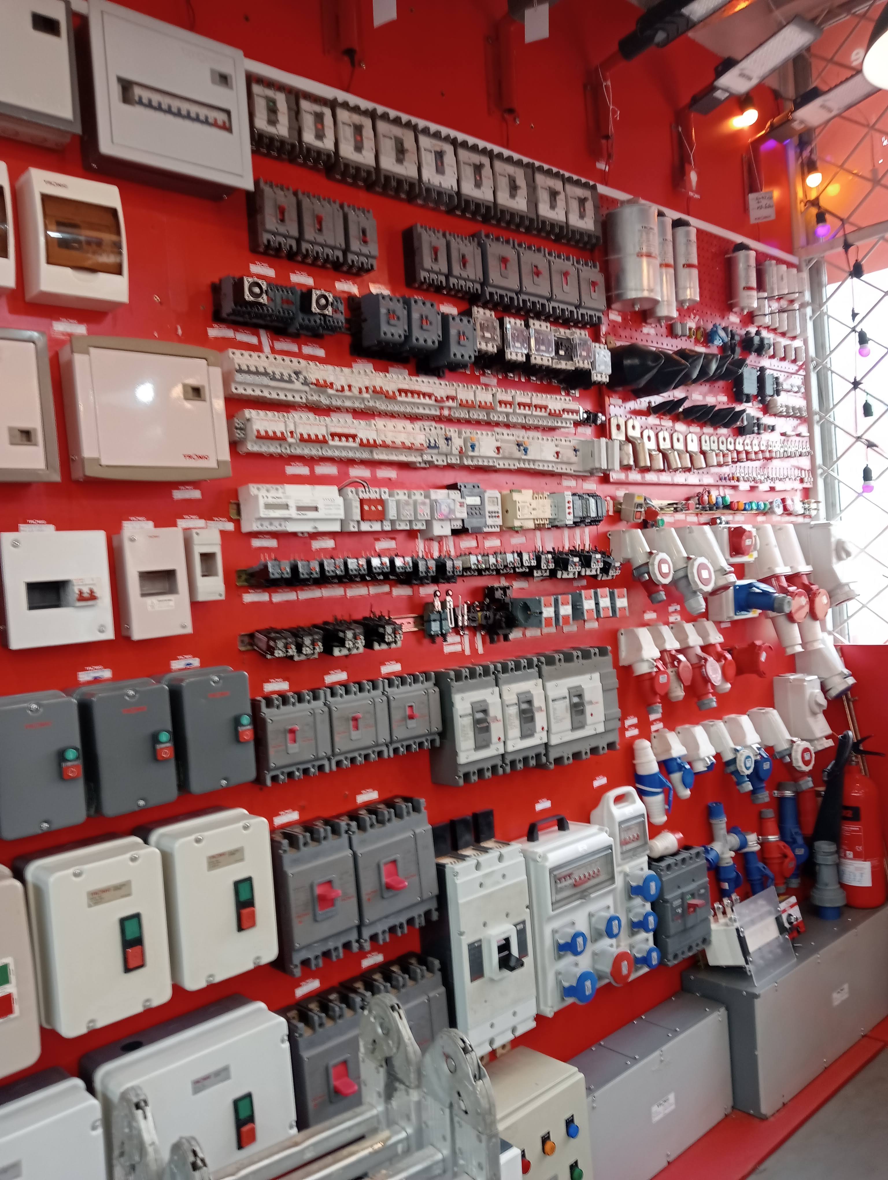 LIGHTDRAWN ELECTRICALS